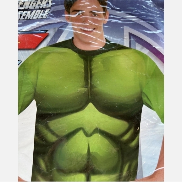 NWT Avengers Assemble Hulk T-Shirt Men's Small/Medium S/M Halloween Costume New - Picture 2 of 4